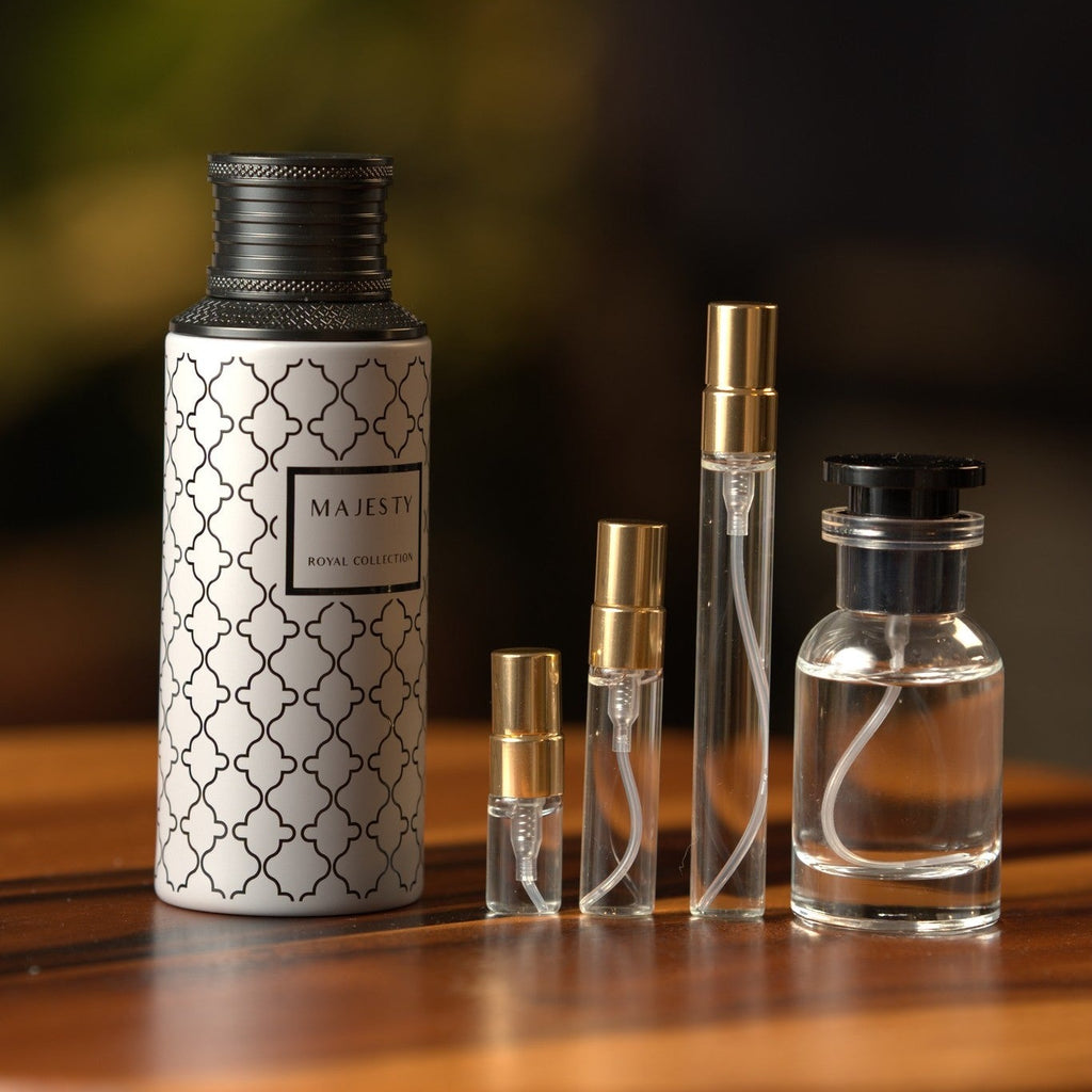 maison-asrar-majesty decant bottle and vials