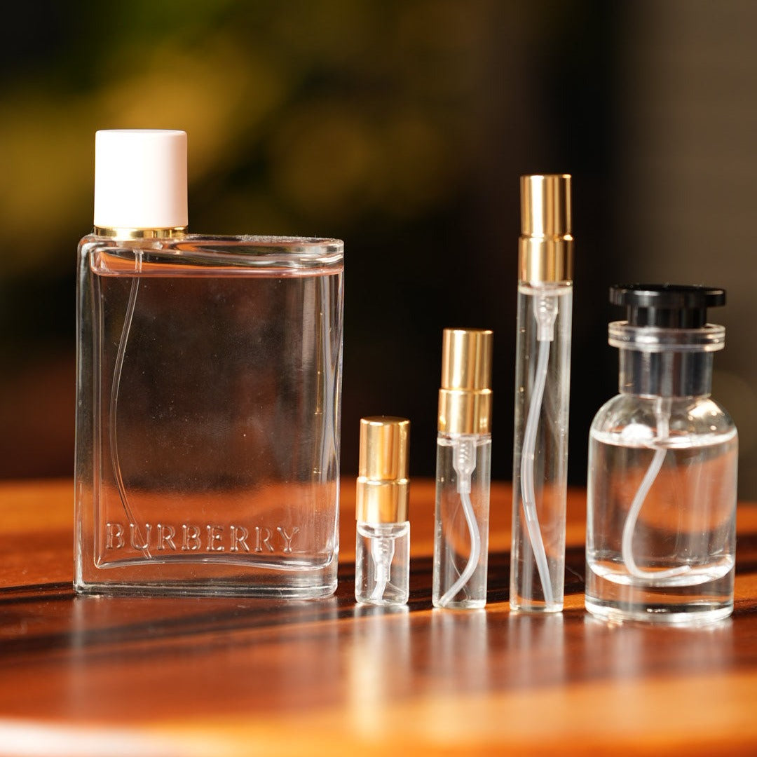 burberry-her-edp decant bottle and vials